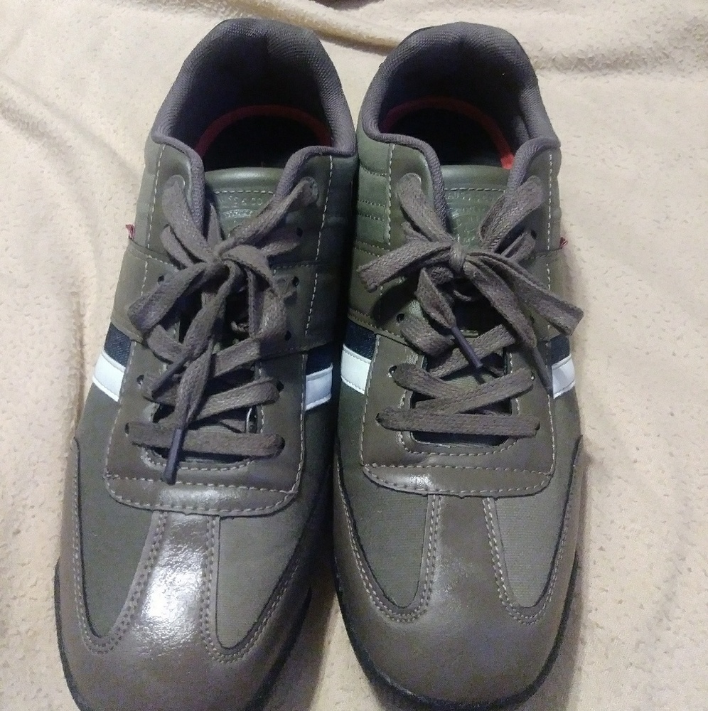 Size 13 levis